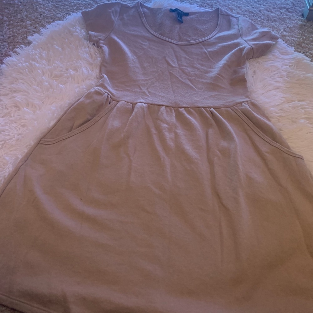 tan dress with pockets